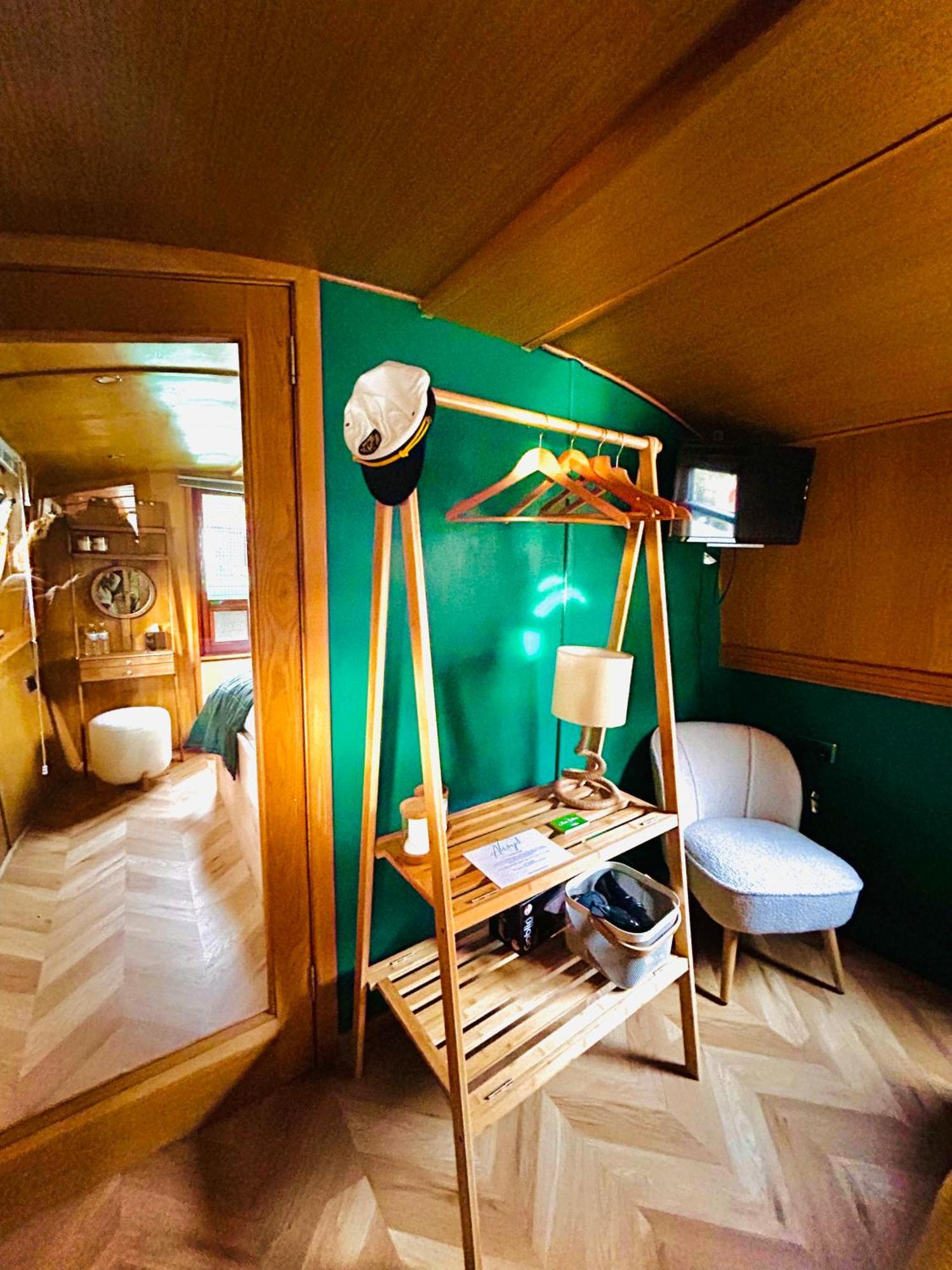 Edinburgh - Houseboats Hotel Buitenkant foto