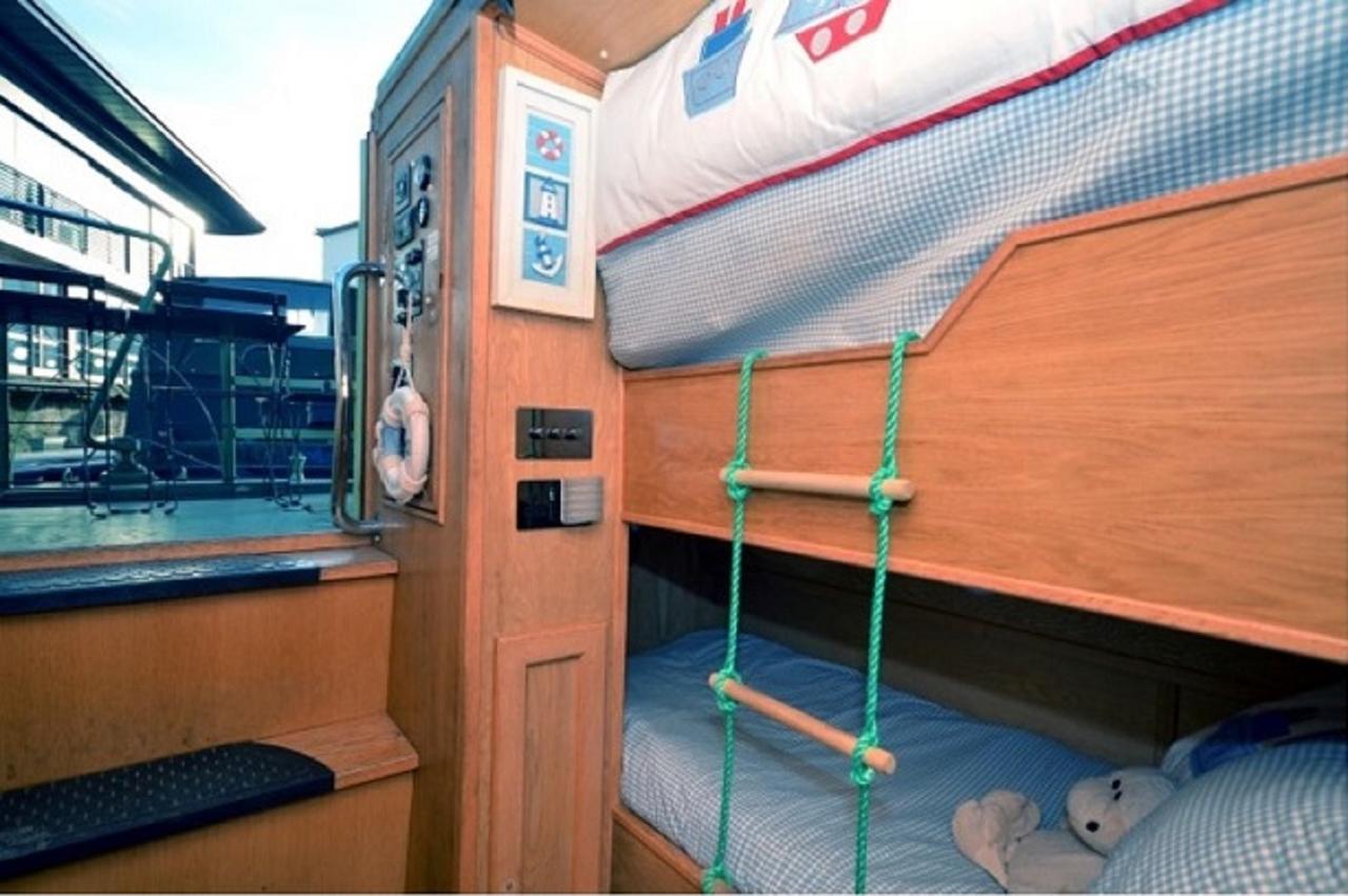 Edinburgh - Houseboats Hotel Buitenkant foto